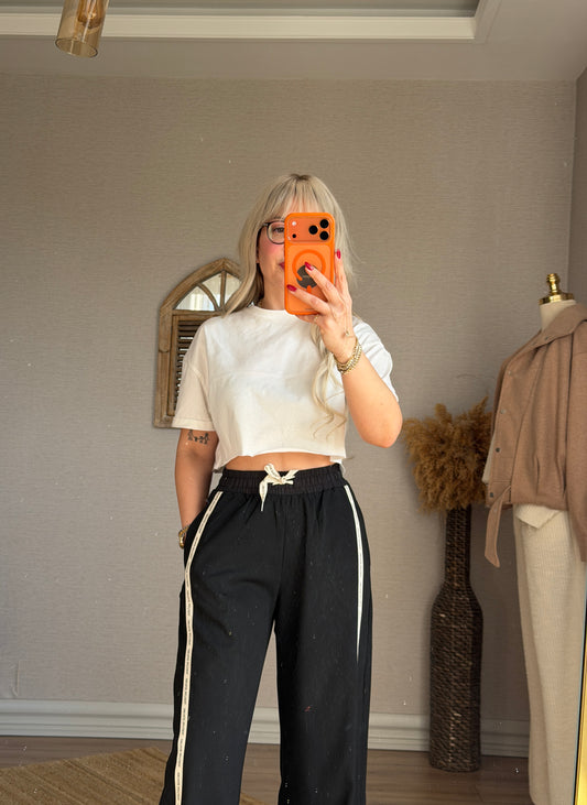 QUZU CROP BEYAZ TİŞÖRT