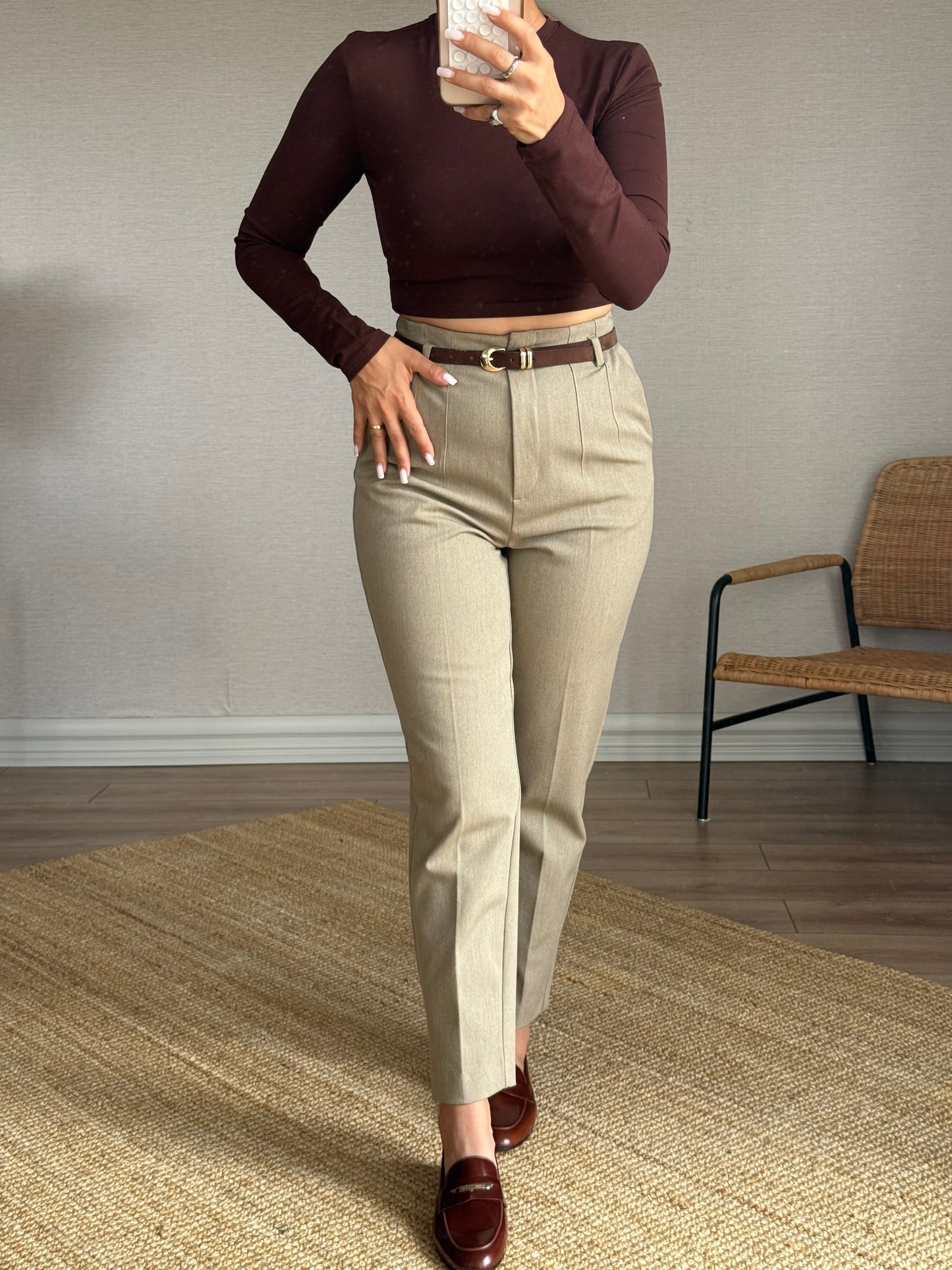 DİLVİN HAVUÇ KESİM PANTOLON