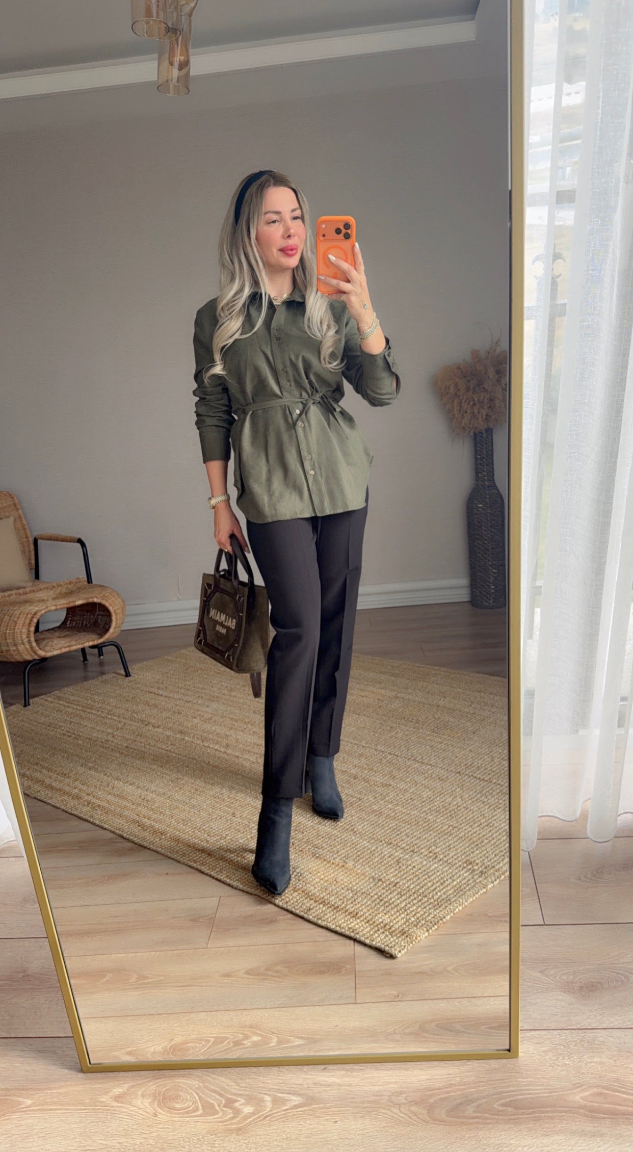 SİYAH HAVUÇ KESİM PANTOLON