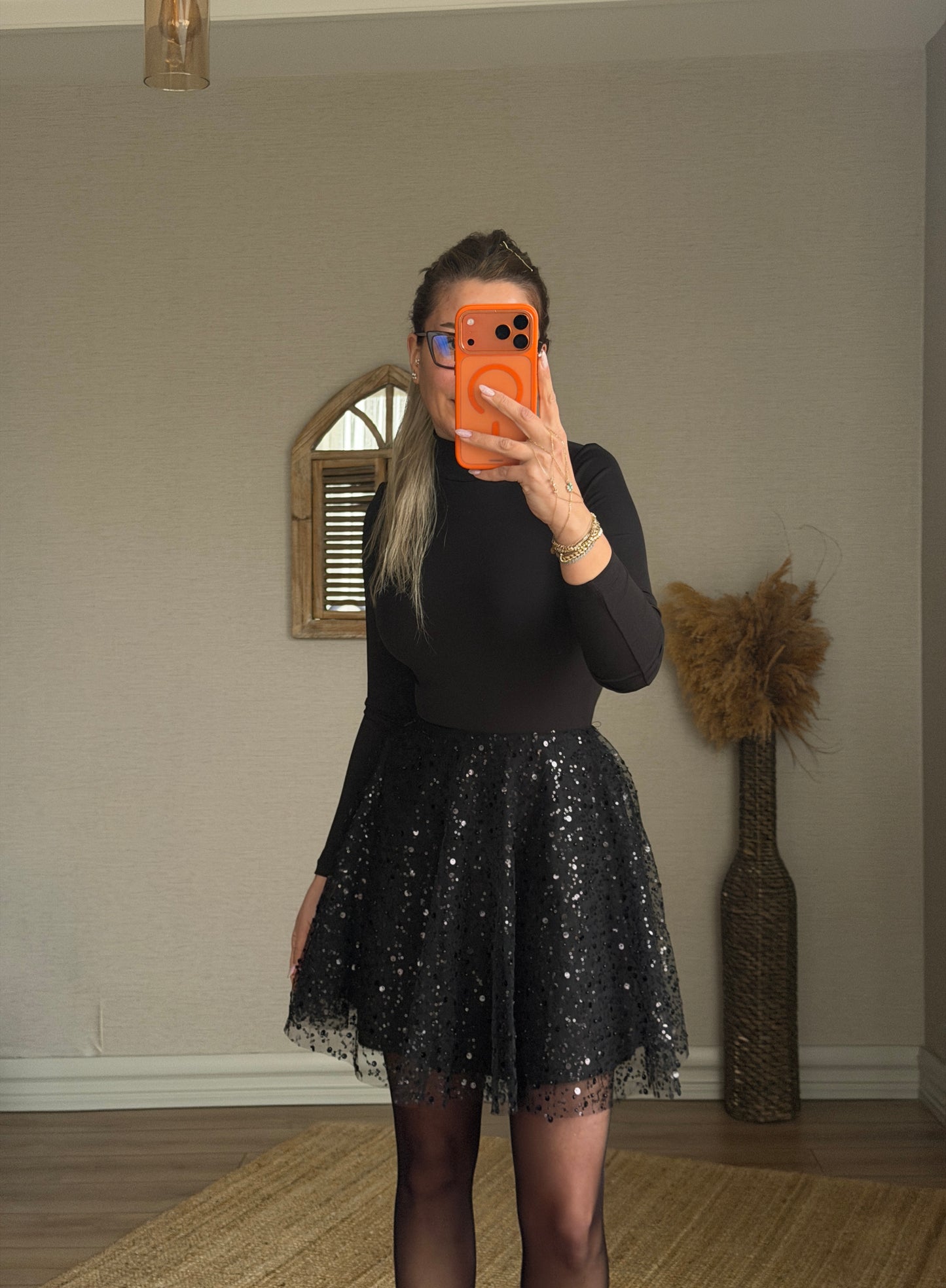 PULLU İNCİLİ ETEK