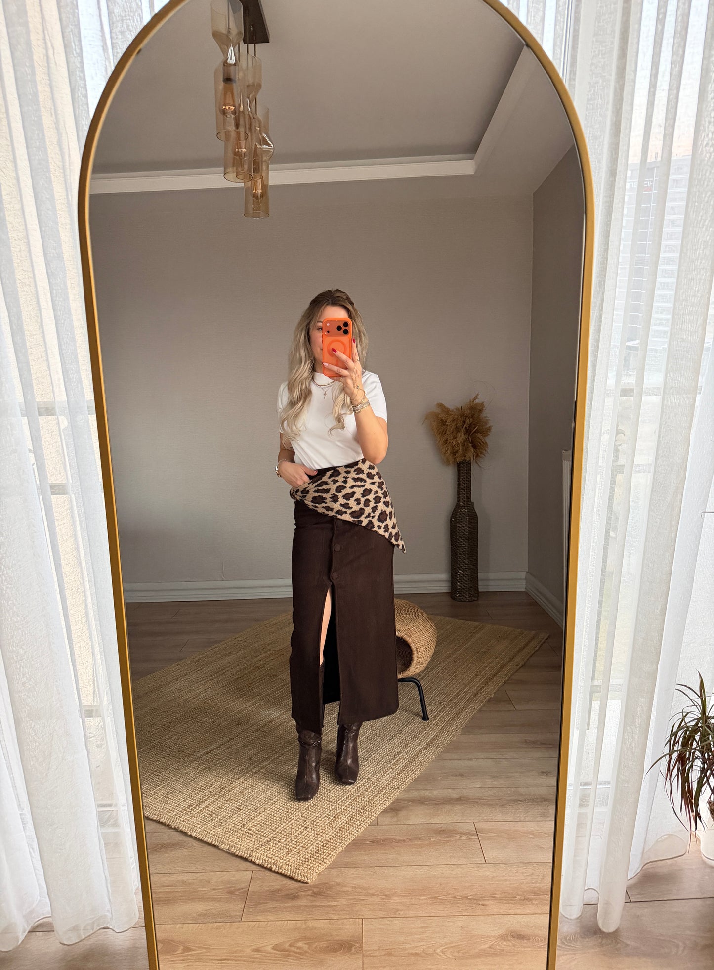 KAHVERENGİ KAŞE ETEK