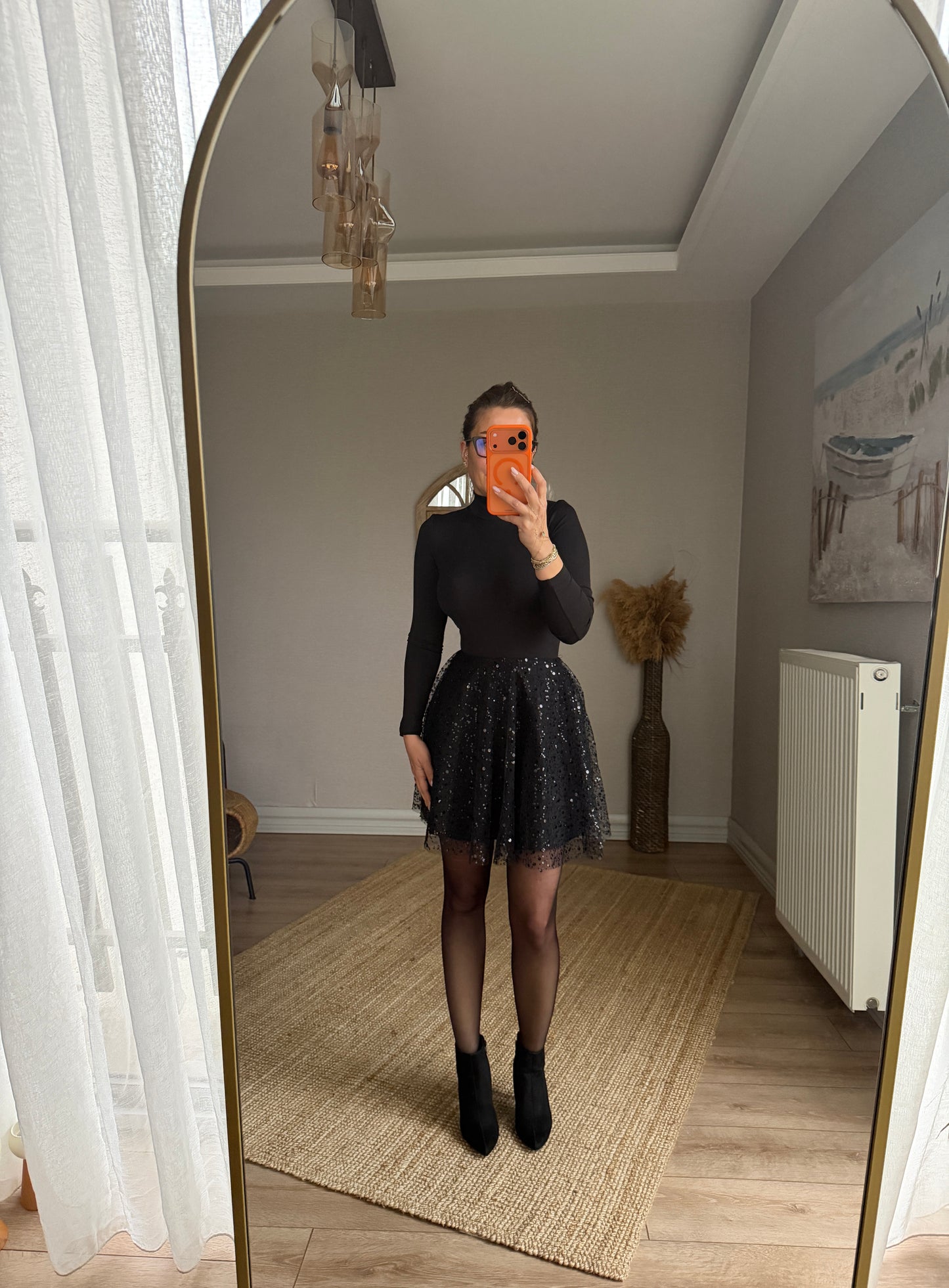 PULLU İNCİLİ ETEK