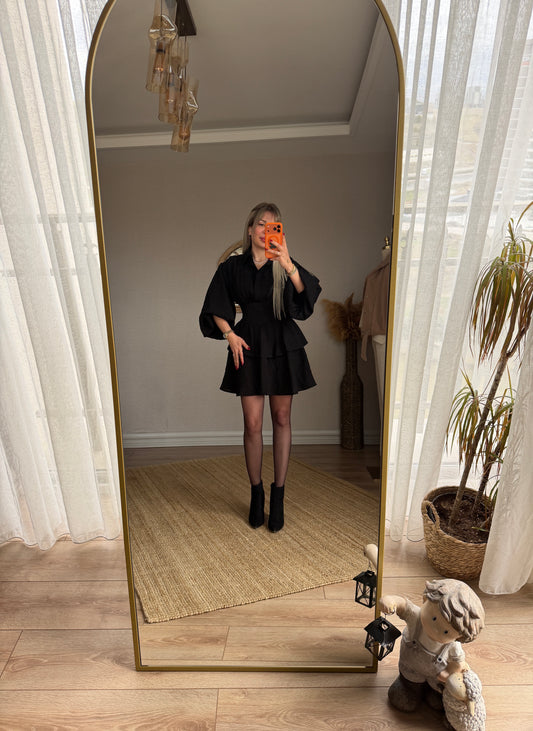 SİYAH BELİ KORSELİ ELBİSE