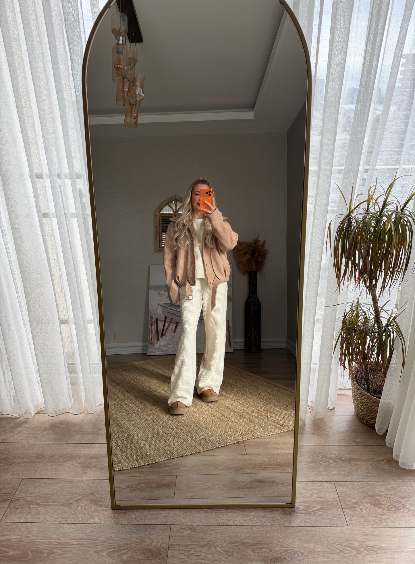 BALIKSIRTI KISA KAŞE KABAN