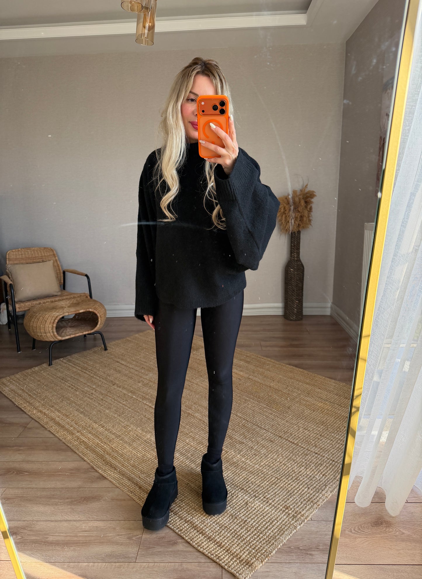 DİLVİN SİYAH TAYT