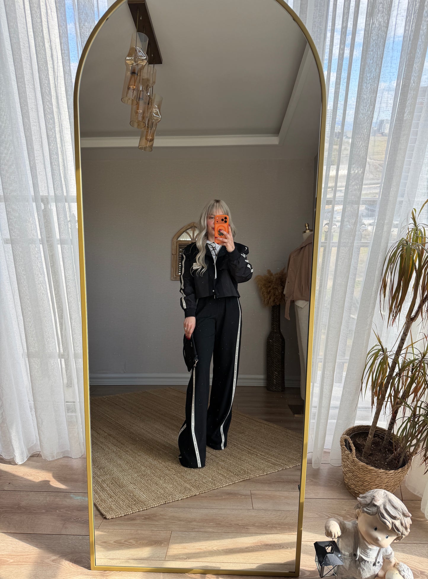 SİYAH ŞERİT DETAYLI TAKIM