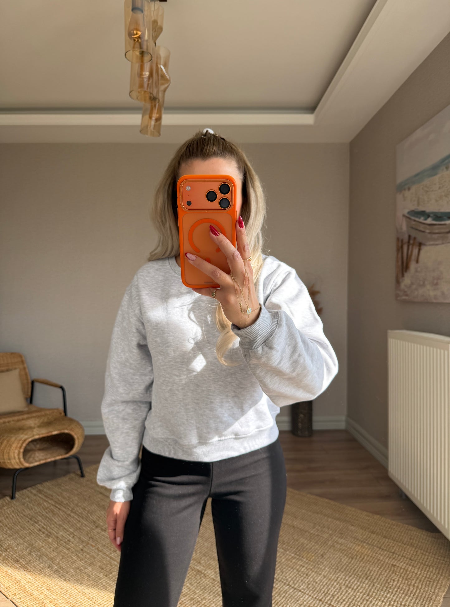 GRİ EŞOFMAN ÜSTÜ