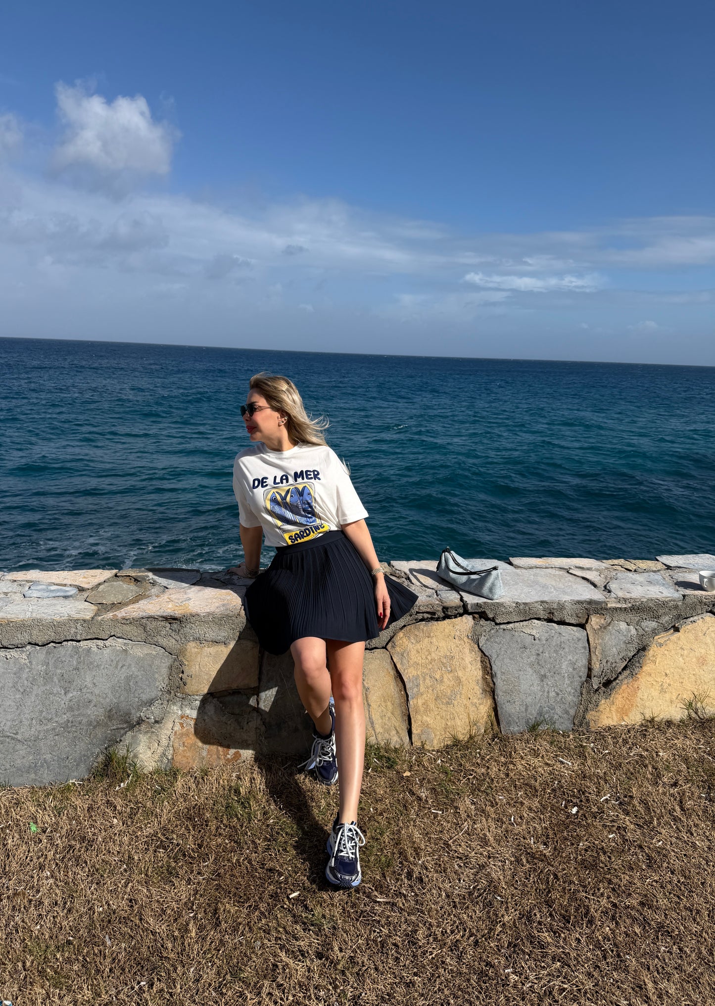 BALIK FİGÜRLÜ TİŞÖRT