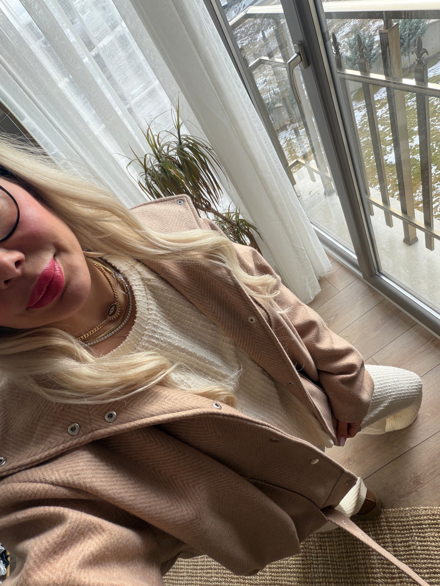 BALIKSIRTI KISA KAŞE KABAN